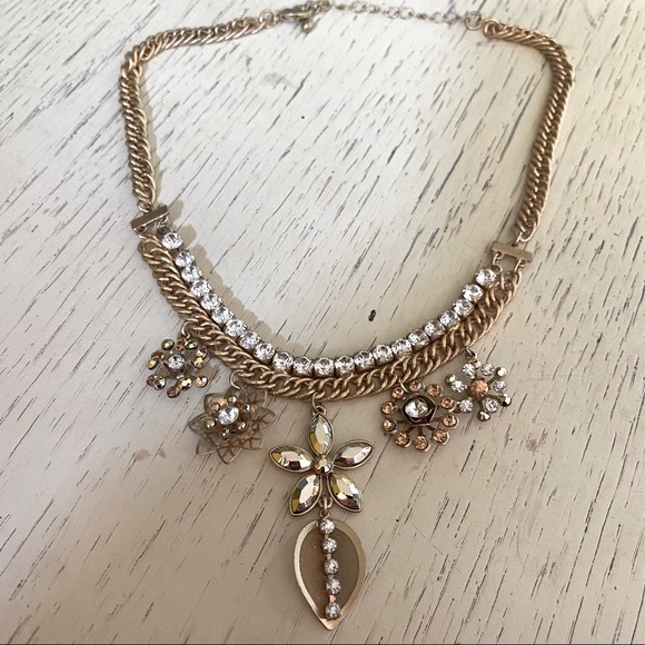 Vintage Jewelry - Gold Tone Necklace with Rhinestones and Flower Charms
